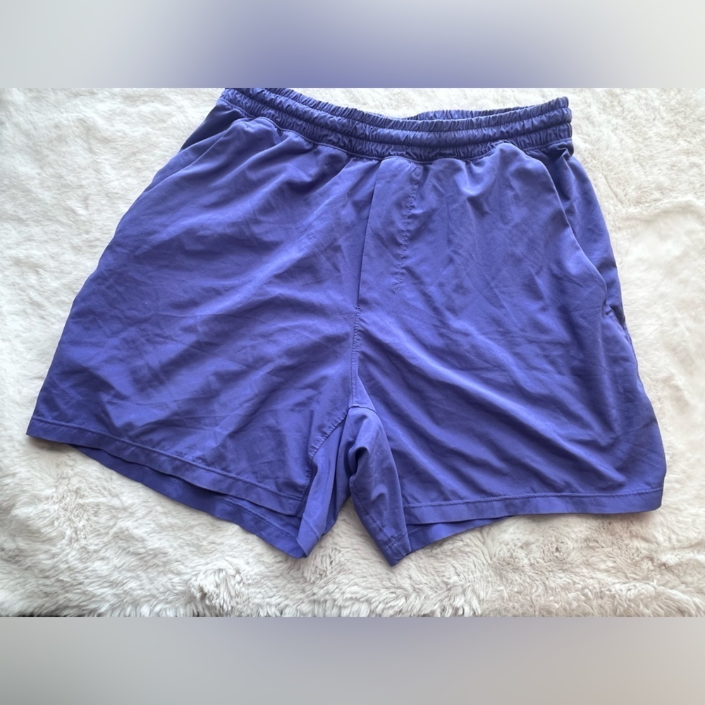 Lululemon Men’s Peace Breaker Linerless Short size M